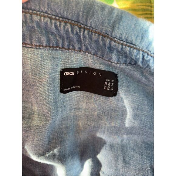ASOS Curve Women’s Long Sleeve Button Down Denim Jean Shirt Size 14 100% cotton - Picture 2 of 12